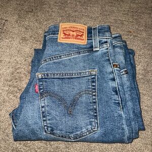 Levi's Ribcage Straight